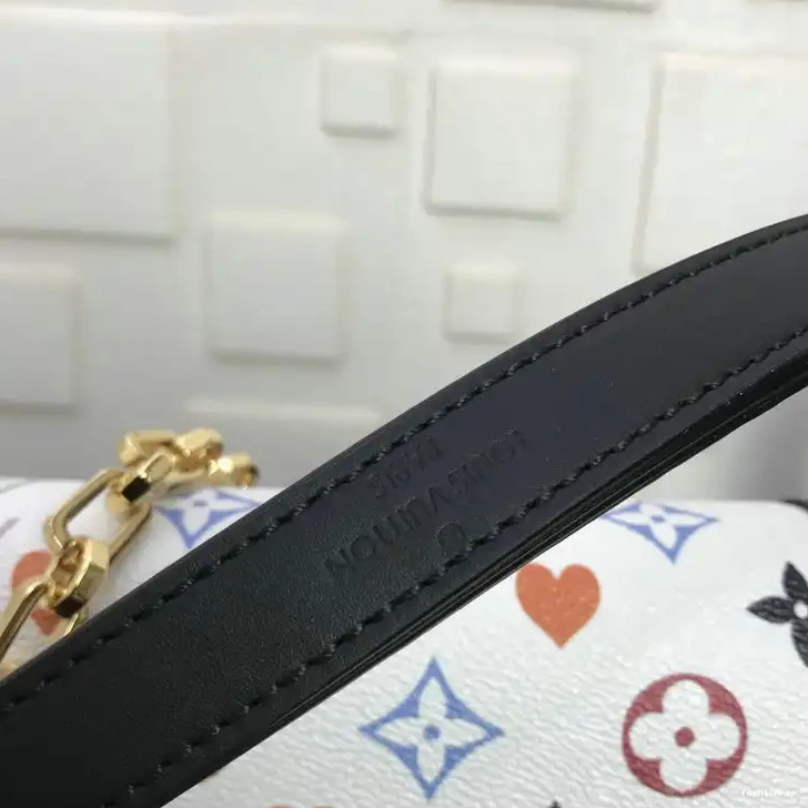 Fashionrep 2012SH0068 Bags LV 0803